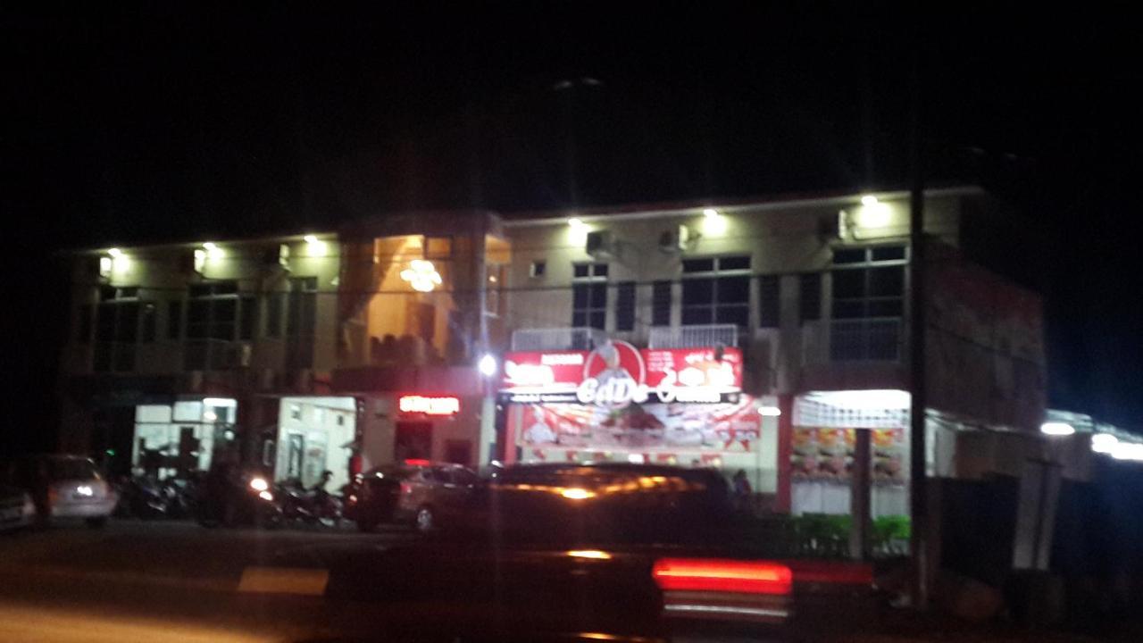 Daisyinn Budget Hotel Kuala Terengganu Kampong Gong Badak Εξωτερικό φωτογραφία