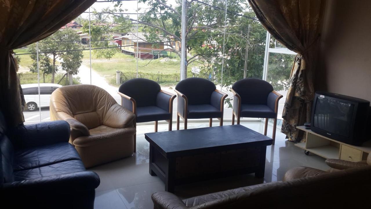 Daisyinn Budget Hotel Kuala Terengganu Kampong Gong Badak Εξωτερικό φωτογραφία
