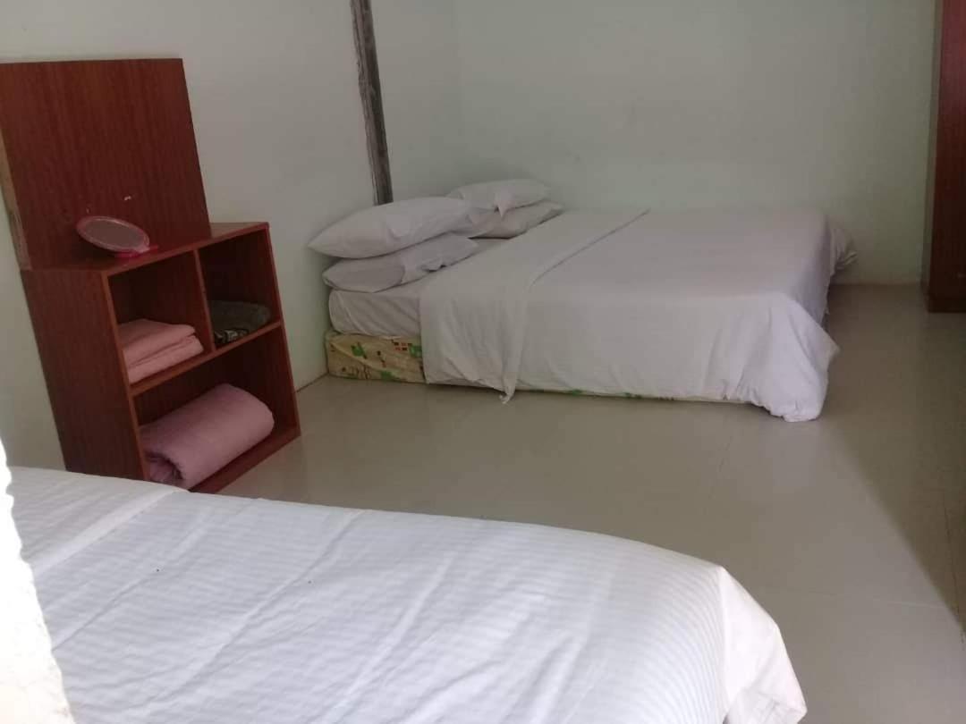 Daisyinn Budget Hotel Kuala Terengganu Kampong Gong Badak Εξωτερικό φωτογραφία