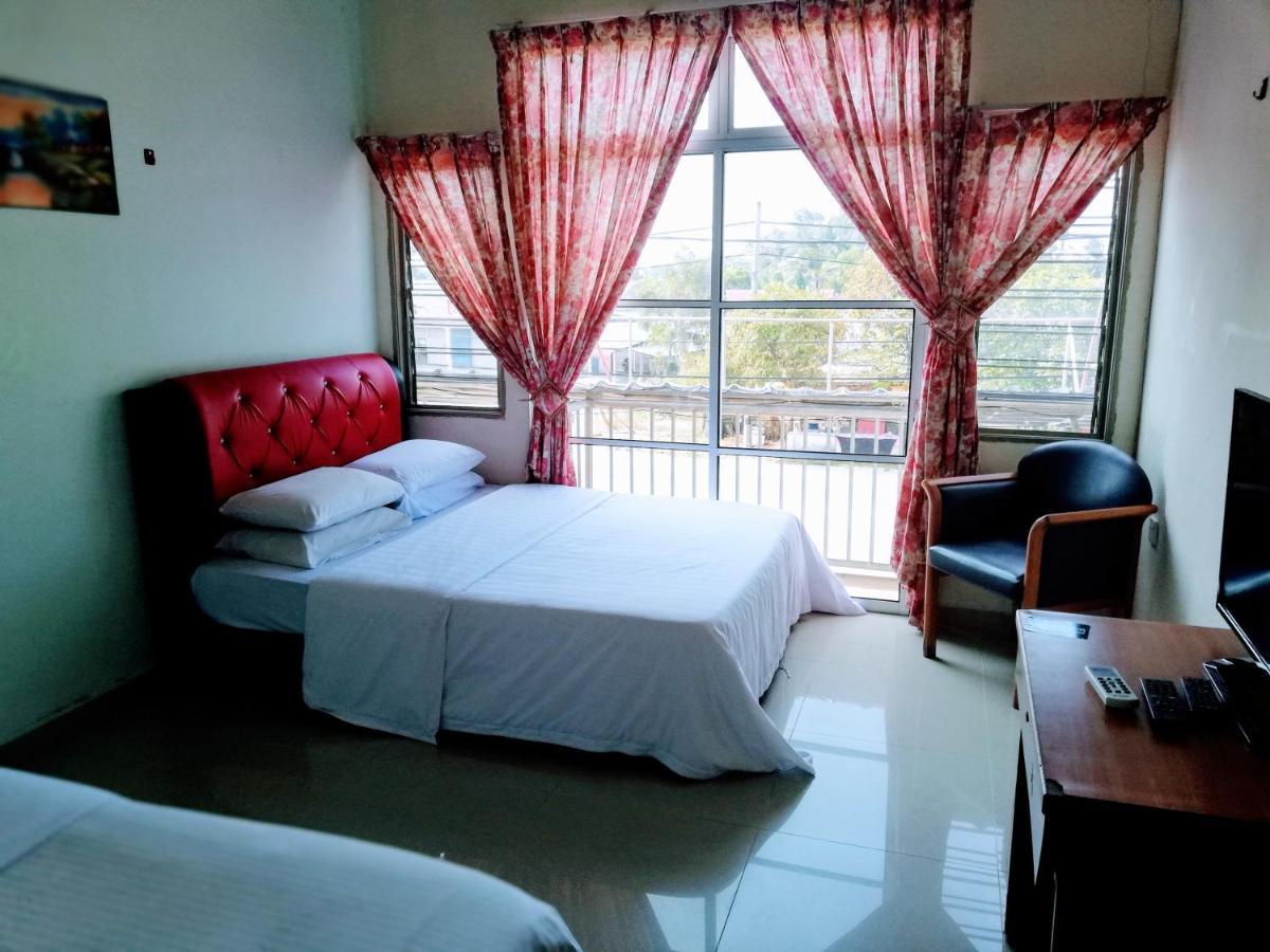 Daisyinn Budget Hotel Kuala Terengganu Kampong Gong Badak Εξωτερικό φωτογραφία