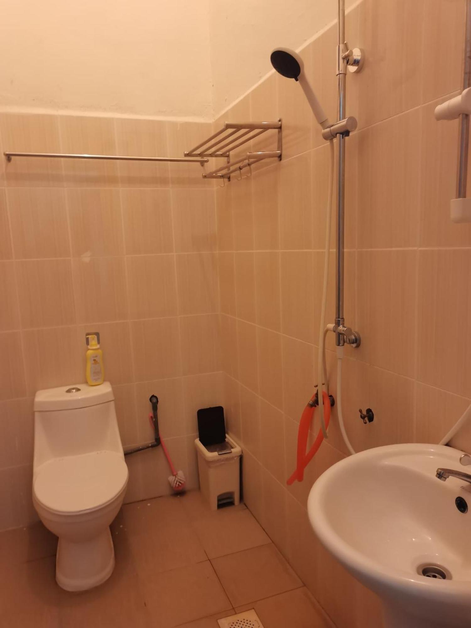 Daisyinn Budget Hotel Kuala Terengganu Kampong Gong Badak Εξωτερικό φωτογραφία